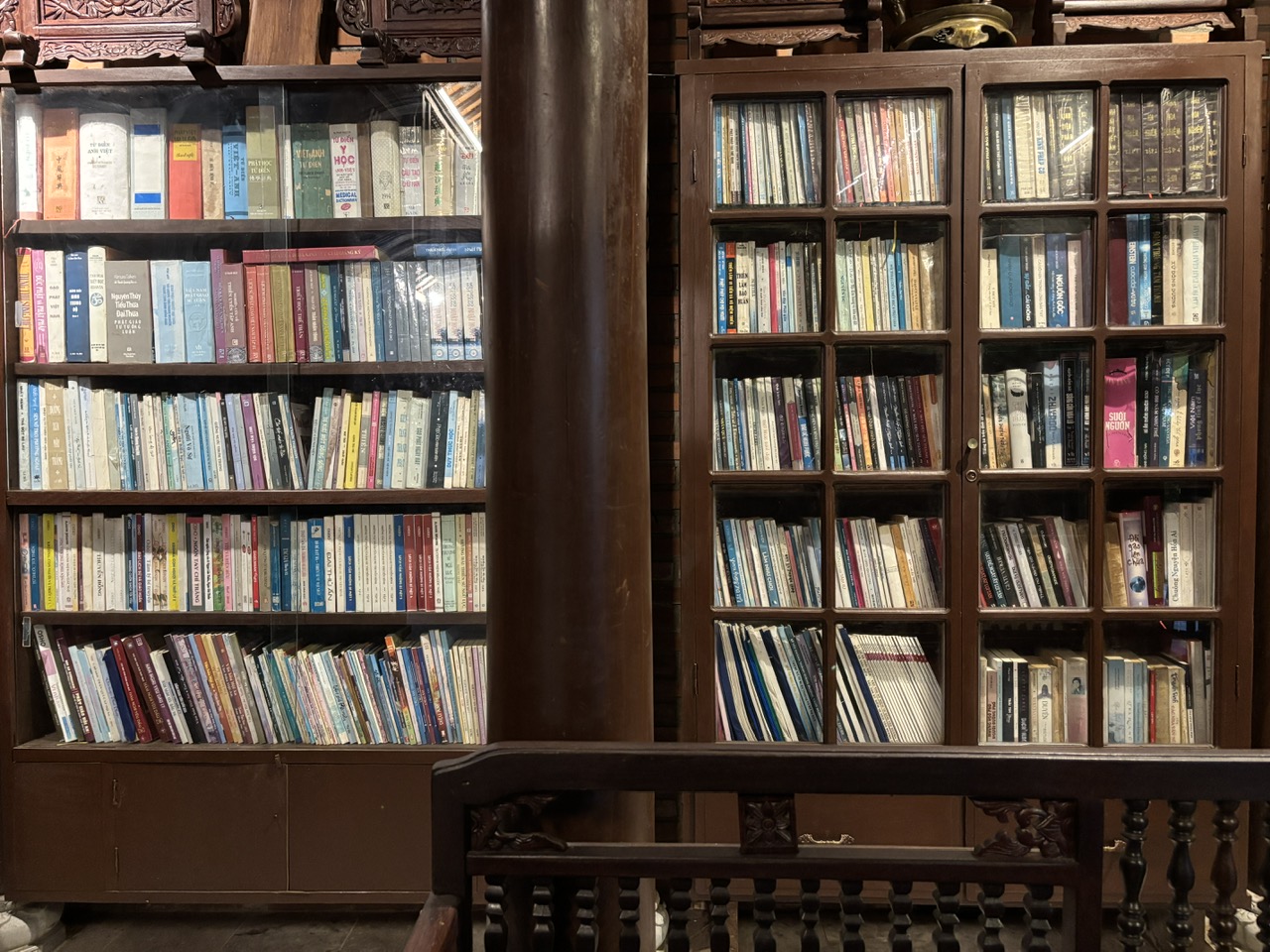 Bookshelf